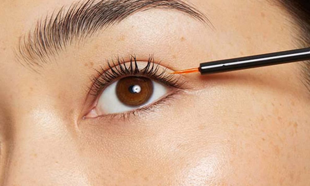 Eyelash Serum That Actually Works: What No One Tells You
